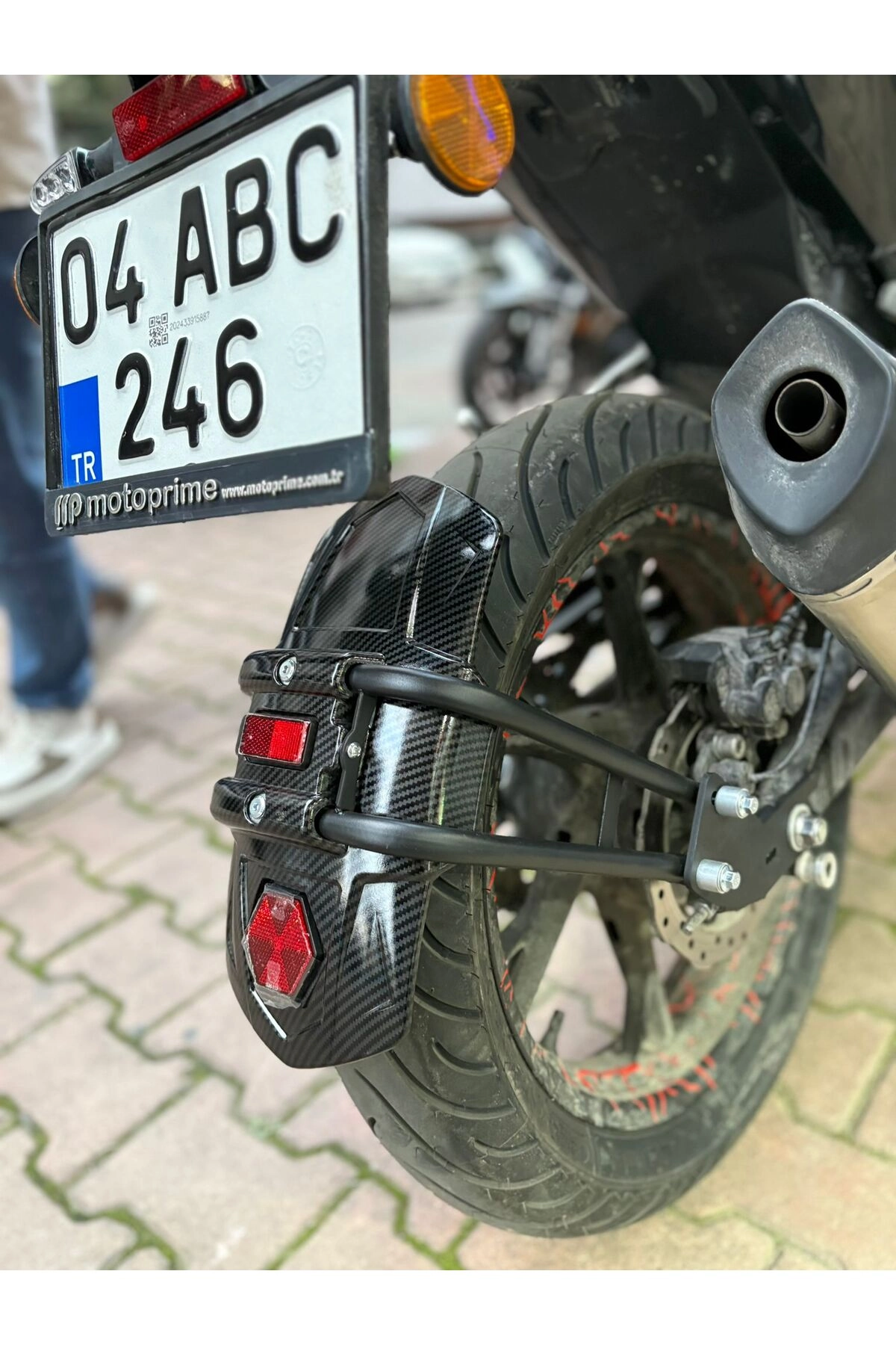 resimler/genel/RKS Srk Arka Çamurluk Sıyırıcı Carbon