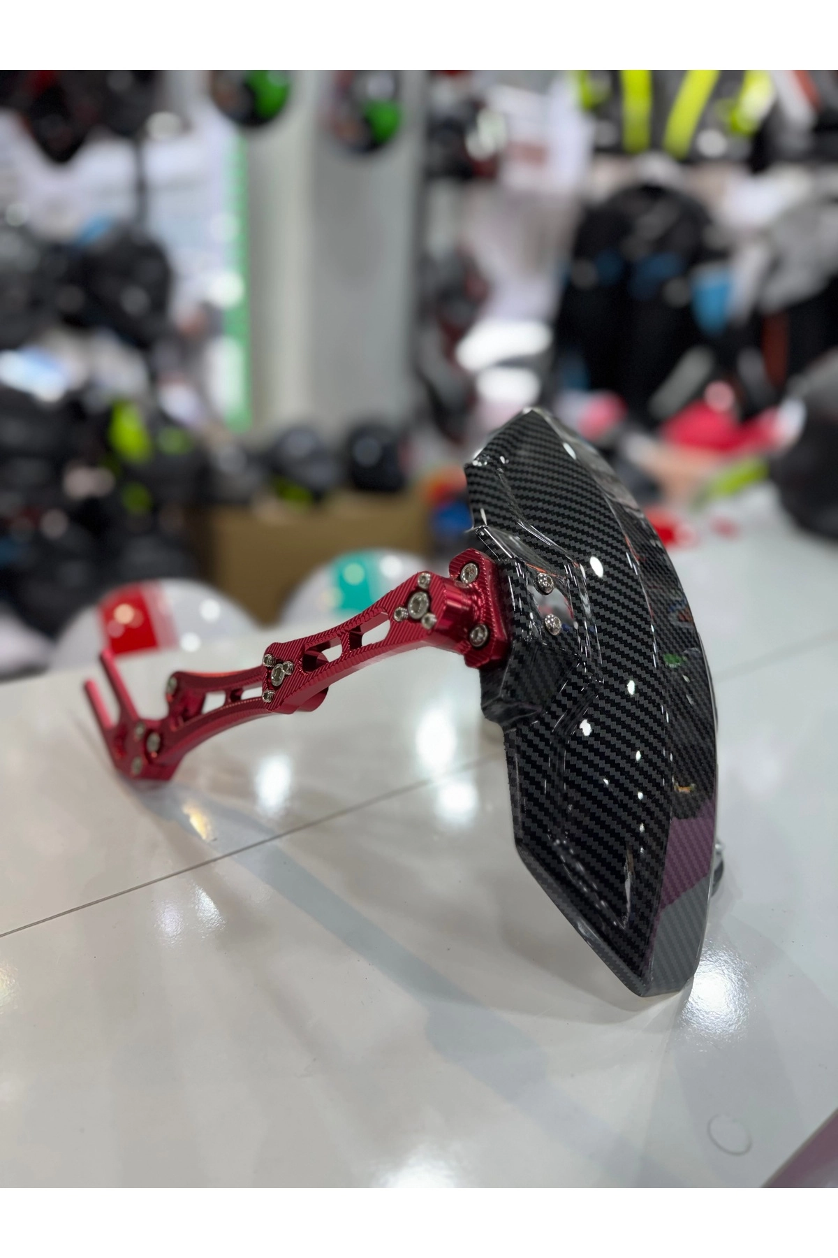 Çamurluk Sıyırıcı Üniversal Carbon- Kırmızı