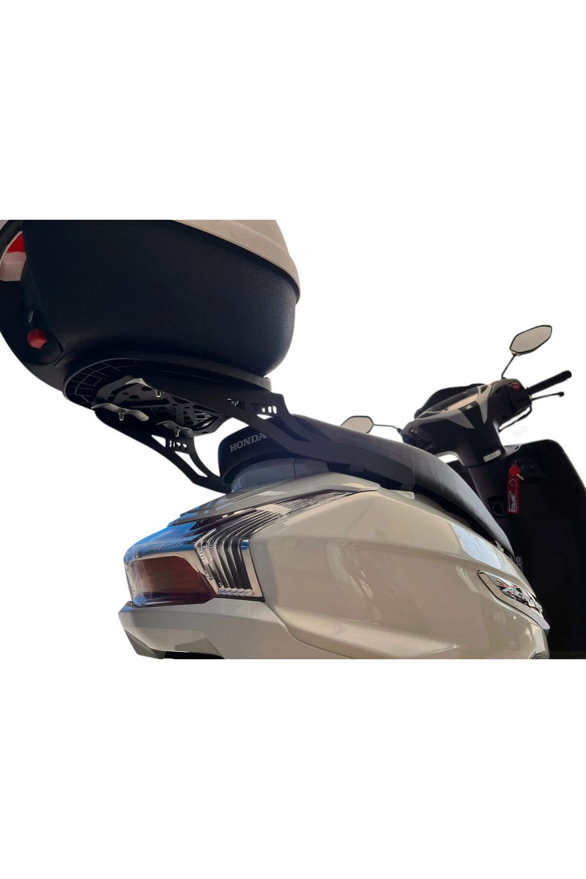 resimler/genel/Honda Activa 2023-2024 Uyumlu Arka Çanta Demiri Siyah