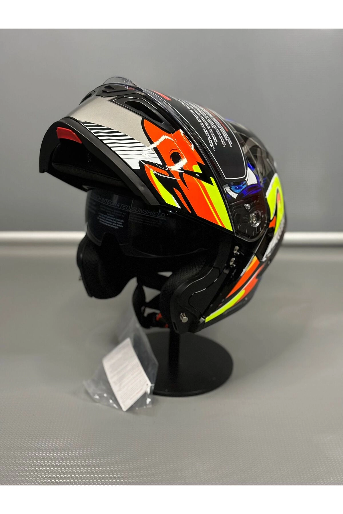 resimler/genel/Ws-202 Güneş Vizörlü Çene Açılır Kask (ÅEFFAF VİZÖRLÜ) B1