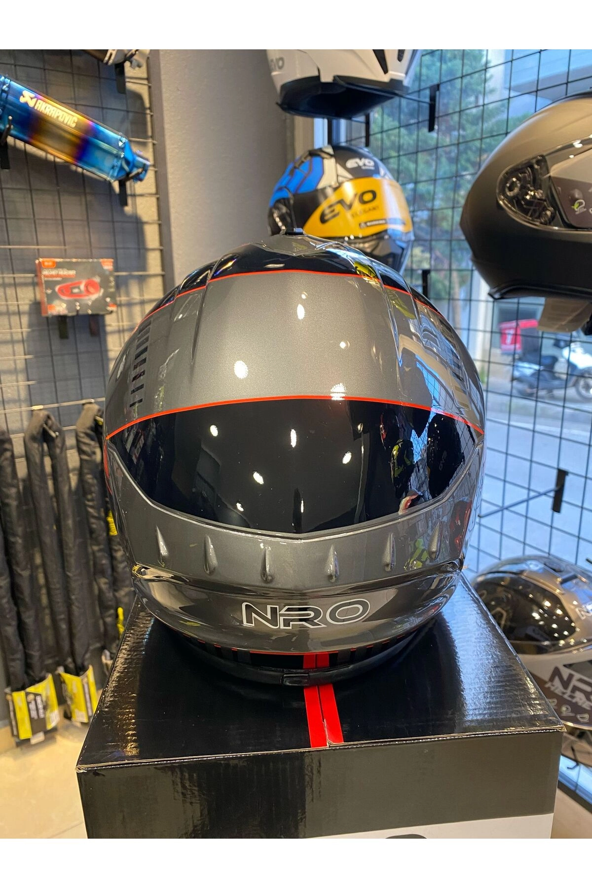 Akkuş Motorsiklet NRO HELMETS Kapalı Kask