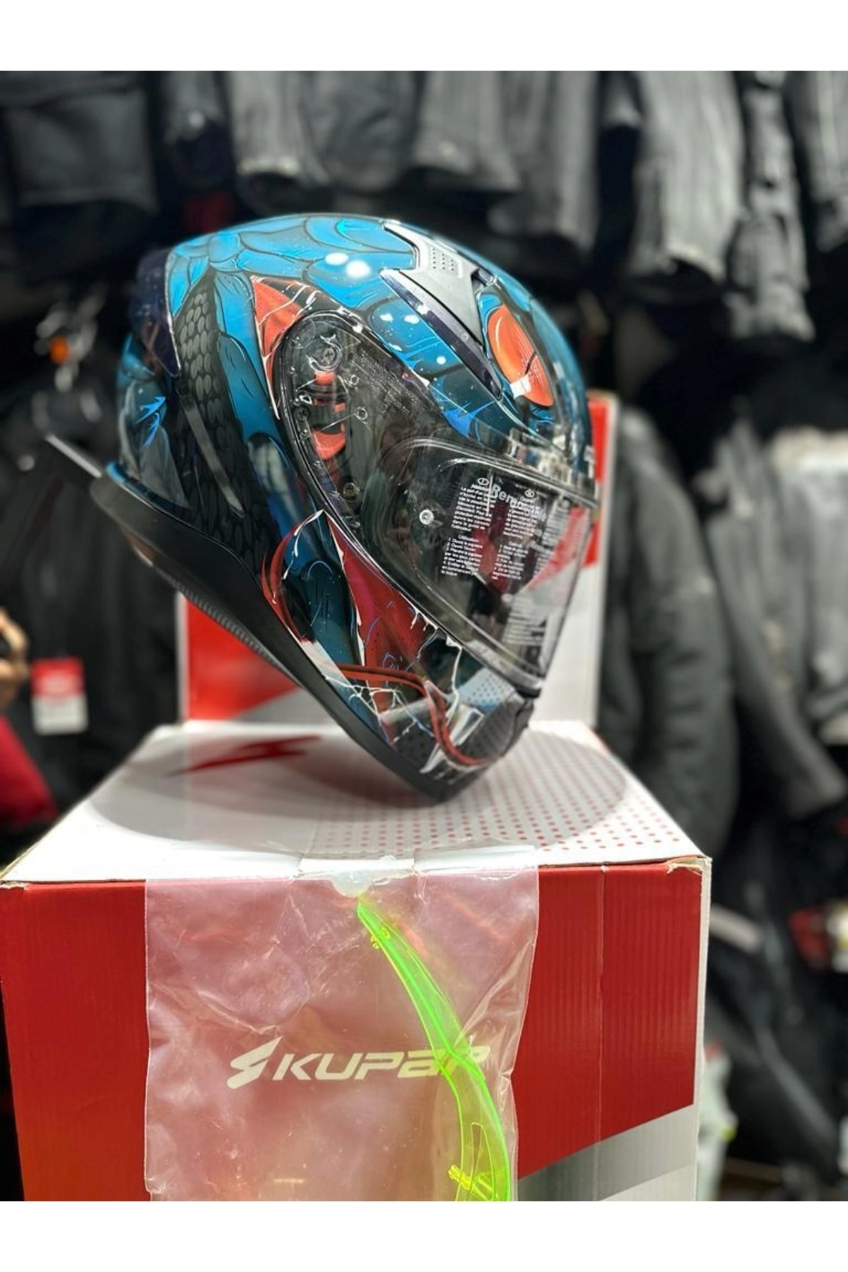 917 Güneş Vizörlü Full Face Kask