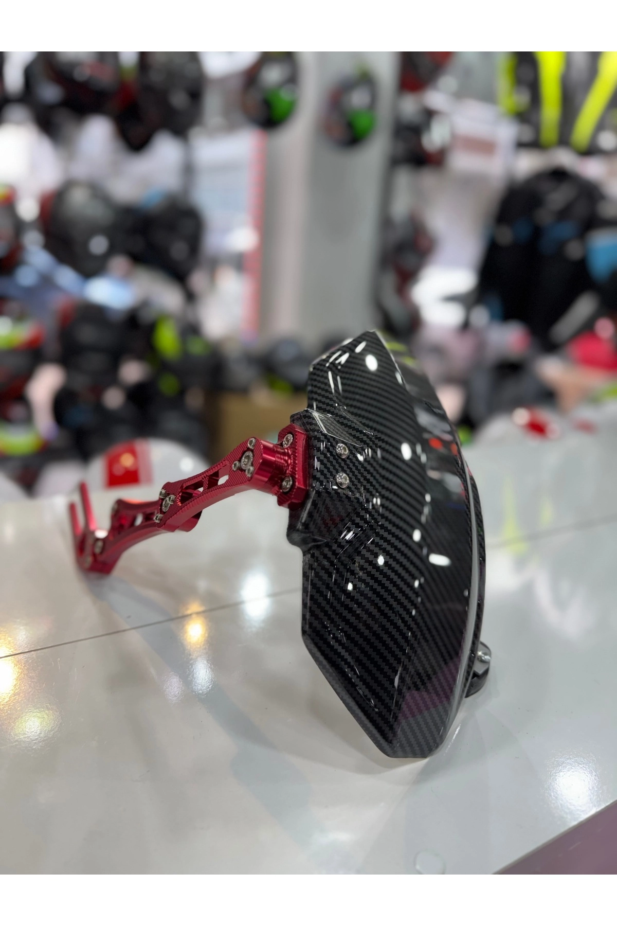 Çamurluk Sıyırıcı Üniversal Carbon- Kırmızı