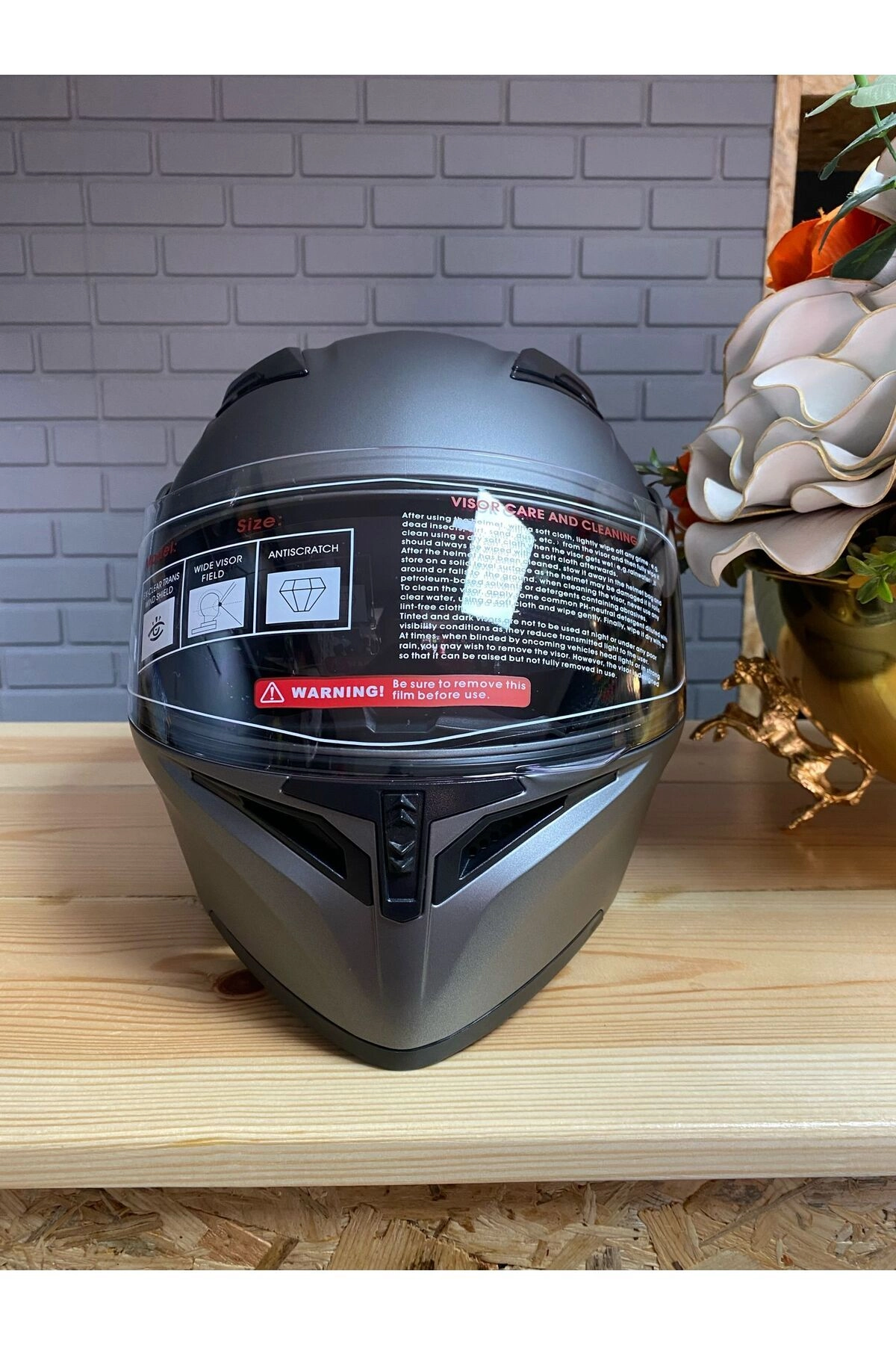 JK902 MAT METALİK GRİ ÇENE AÇILIR KASK