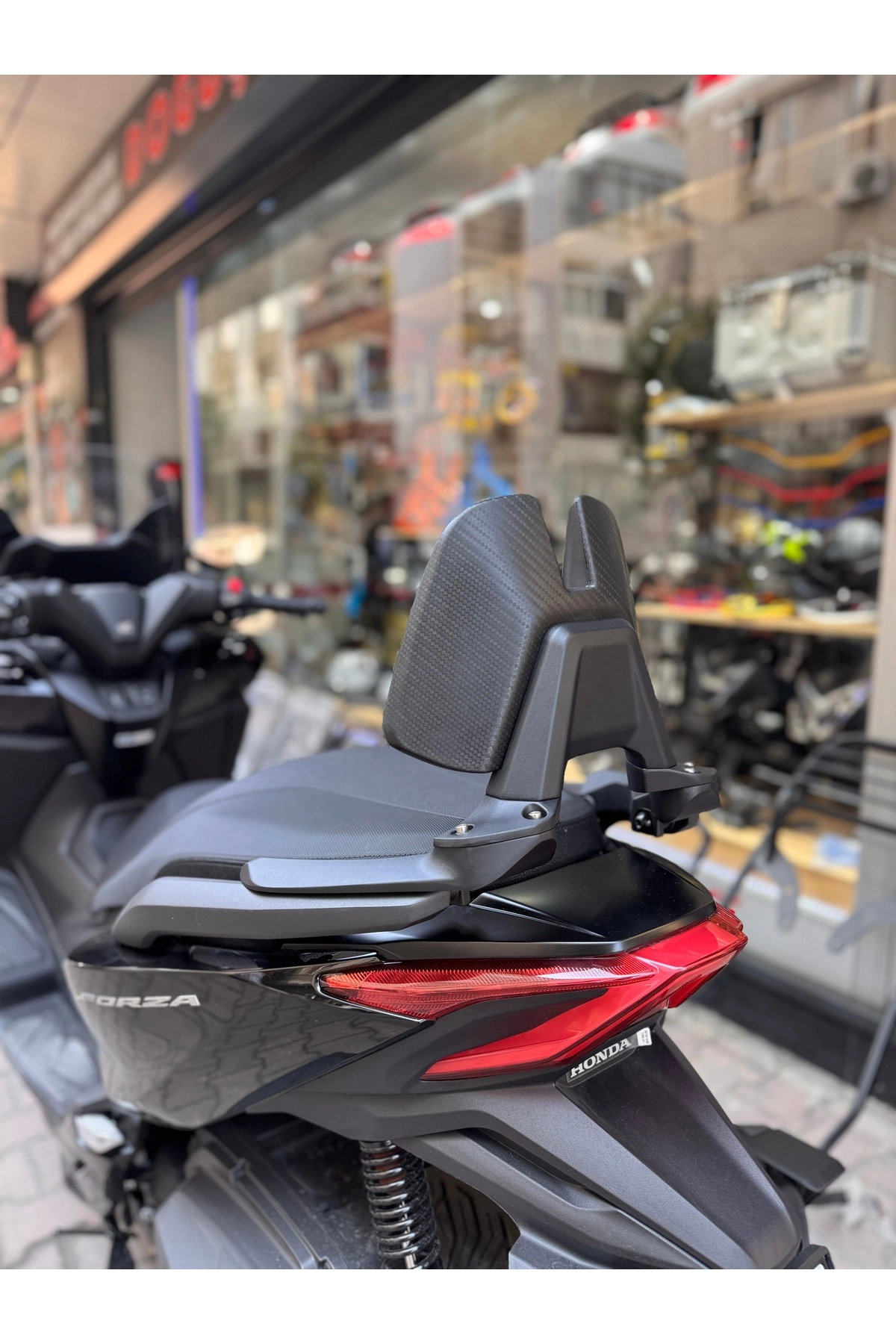 Honda Forza 250 Uyumlu Sissy Bar Sırt Dayama