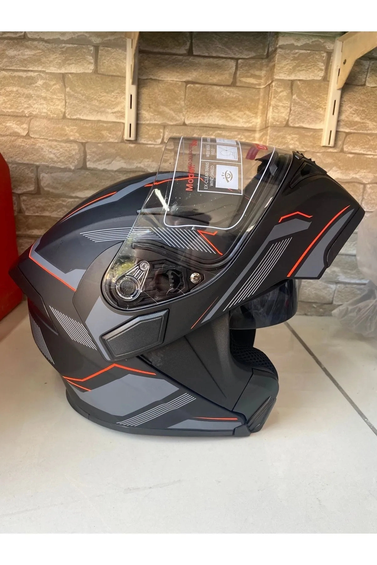 Çene Açılır Güneş Vizörlü Turuncu Desen Kask