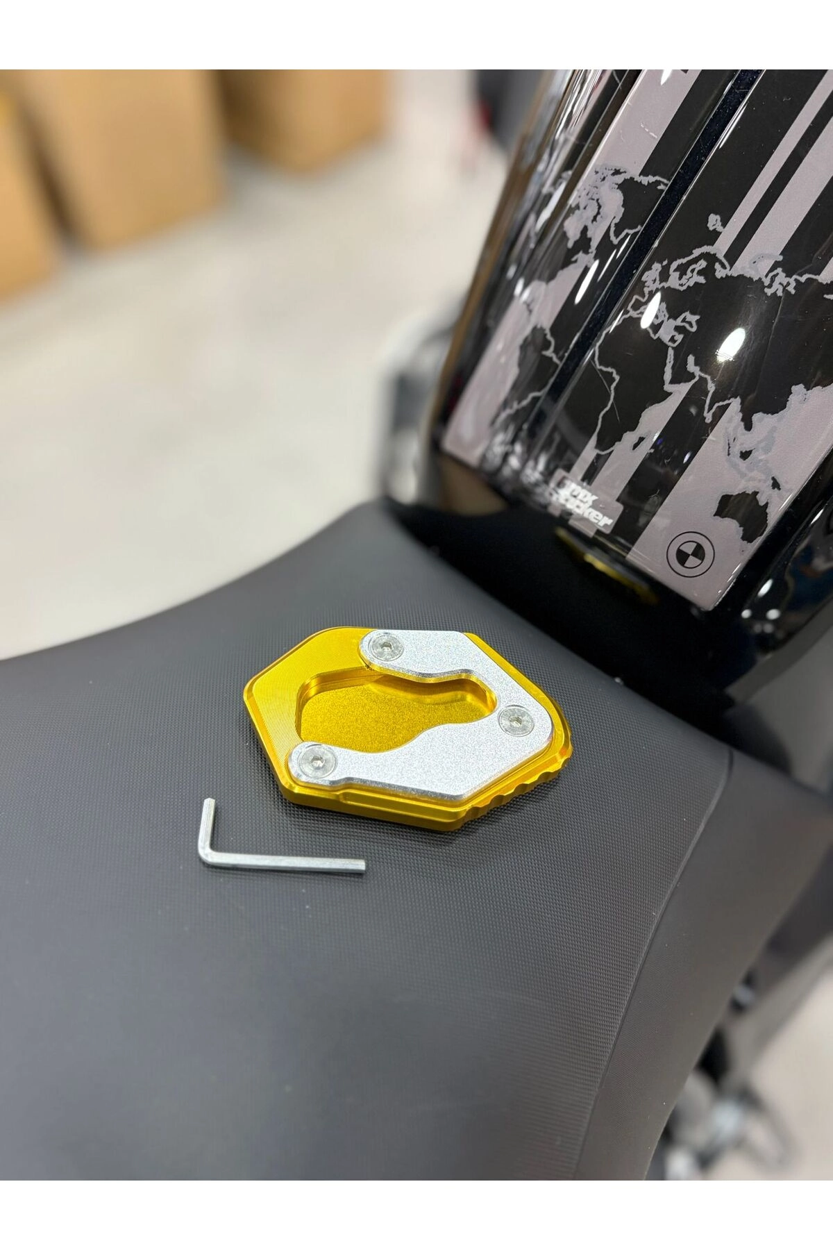 Yamaha Xmax Kaz Ayağı Ayak Genişletme Aparatı 2018 2020 Gold